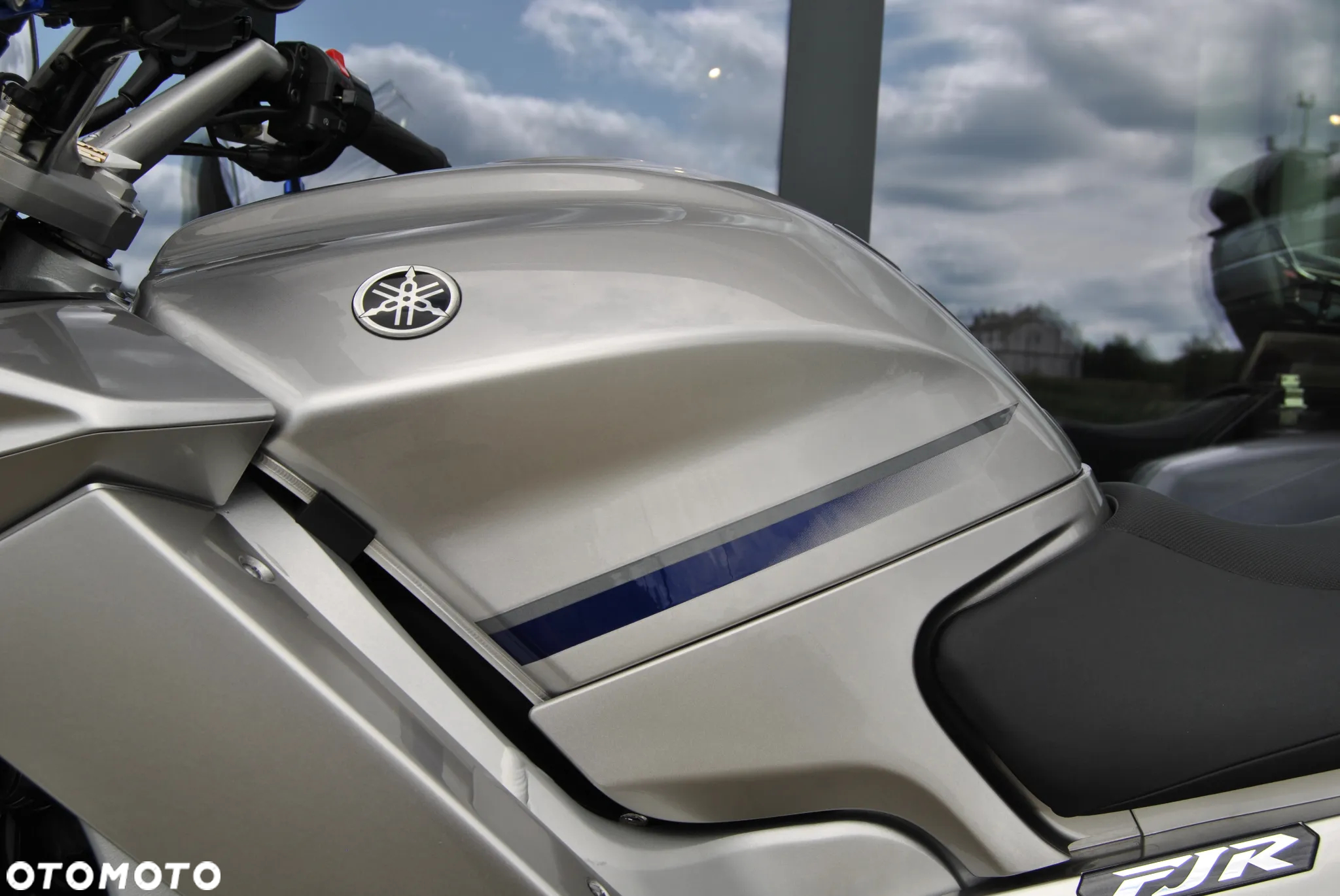Yamaha FJR - 32