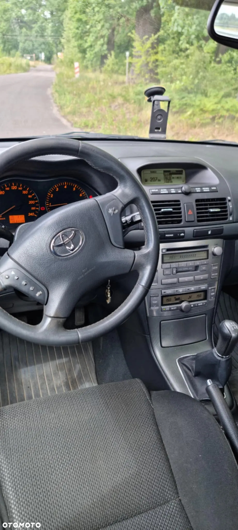 Toyota Avensis 2.0 VVT-i Sol - 9