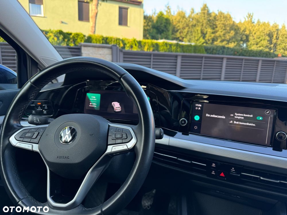 Volkswagen Golf VIII 1.5 TSI EVO Life - 11