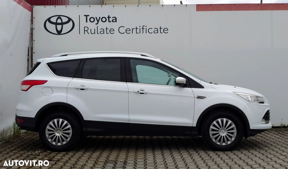 Ford Kuga 2.0 TDCi 2x4 SYNC - 2