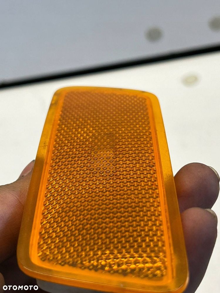 4F0 945 071 Kierunkowskaz przedni OBRYSÓWKA USA Audi A6 S6 C6 4F 2010 - 3