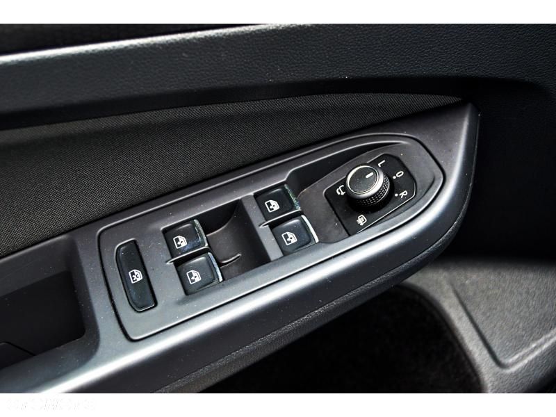Volkswagen Golf 2.0 TSI GTI DSG - 25