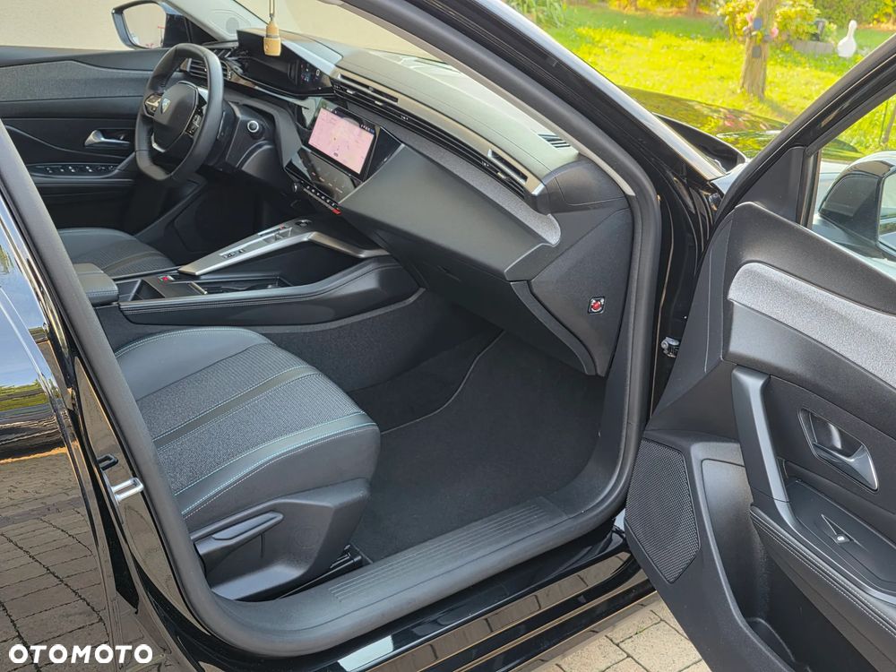 Peugeot 308 BlueHDi 130 EAT8 Allure Pack - 27