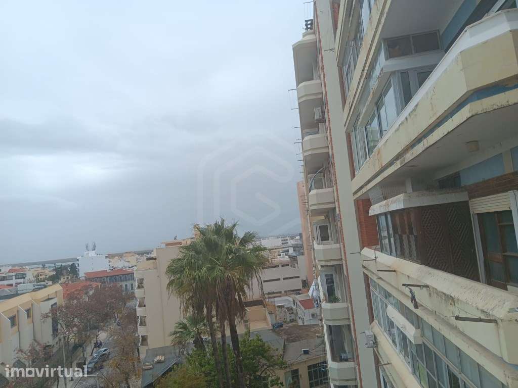 Apartamento T-5, vista mar, centro, Faro, Algarve - Grande imagem: 4/26