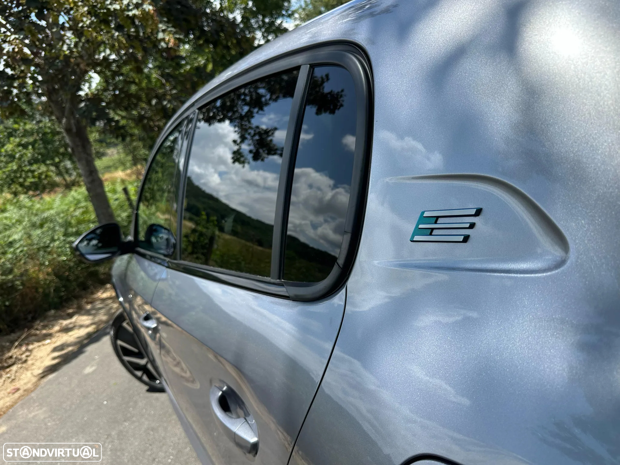 Peugeot e-208 50 kWh GT - 19