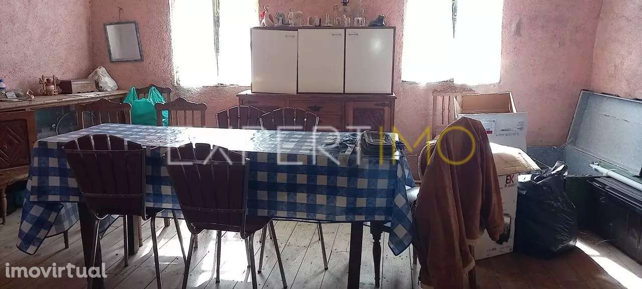 Casa Centenária em Pedra para Renovação - P. Natural de Montesinho... - Grande imagem: 5/13