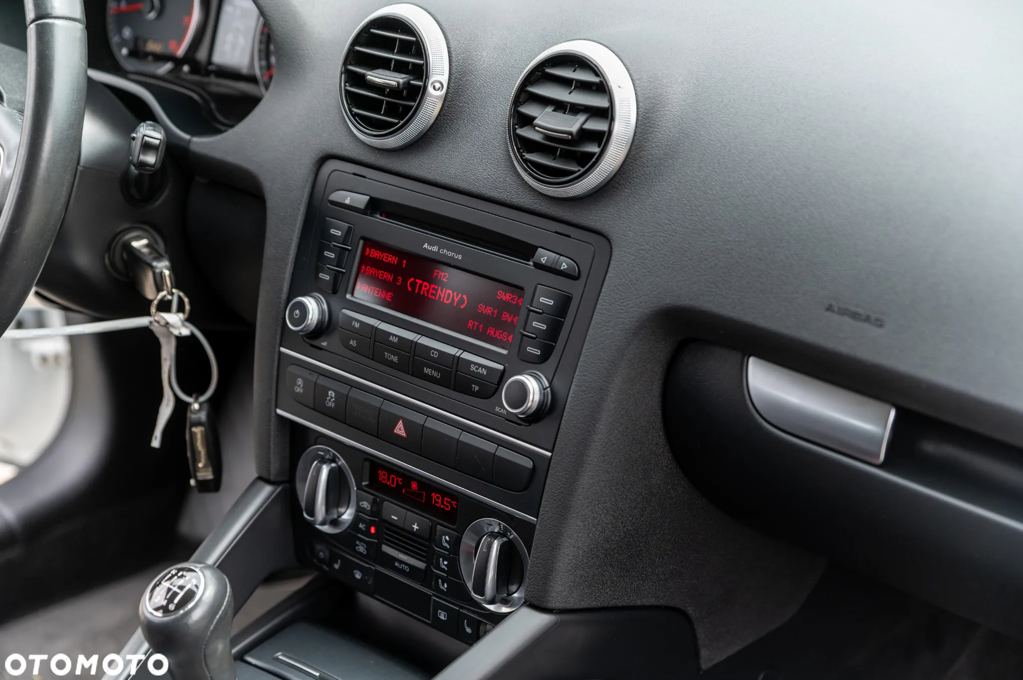 Audi A3 1.2 TFSI Sportback Attraction - 28