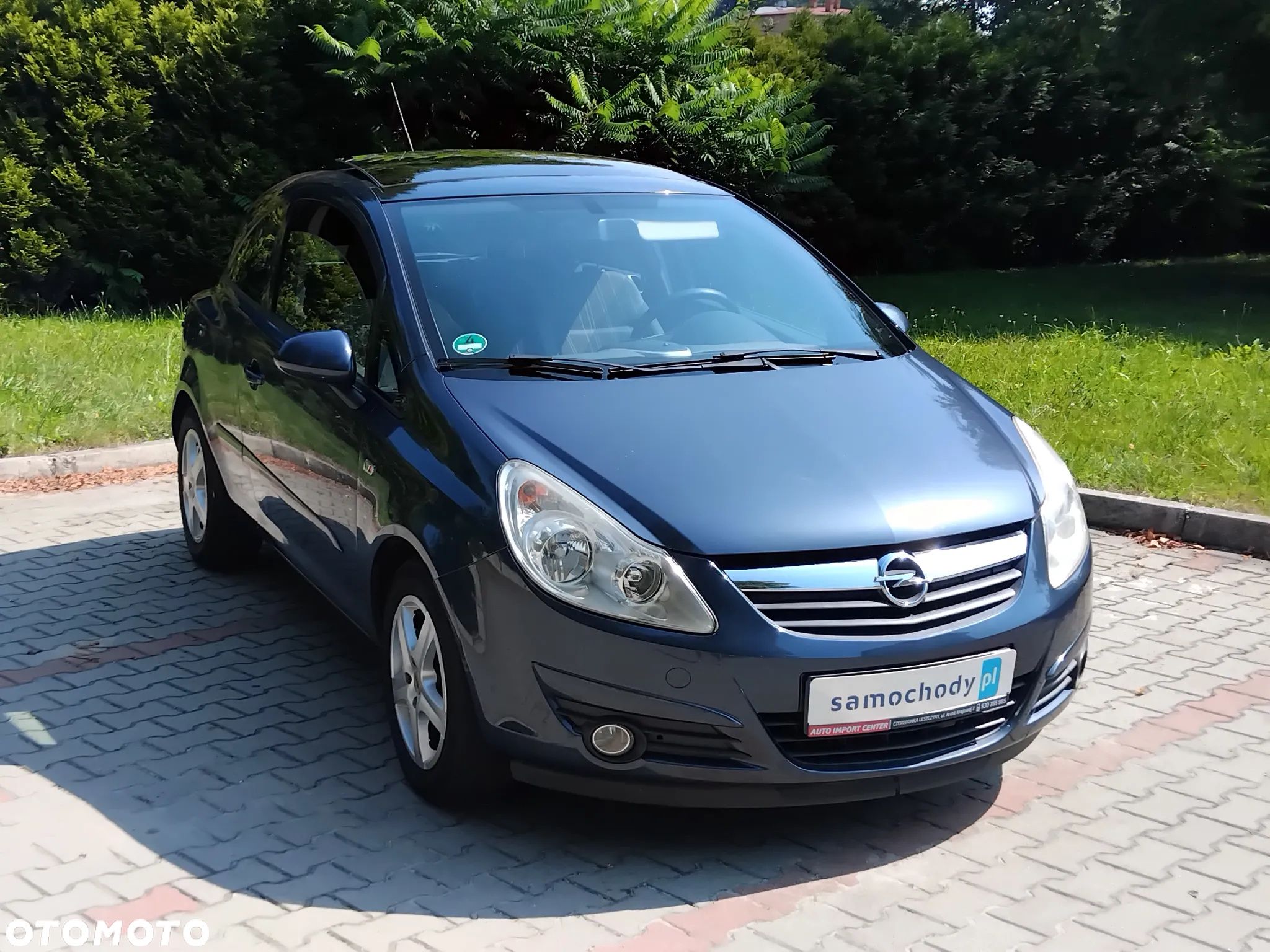 Opel Corsa 1.4 16V Cosmo - 19