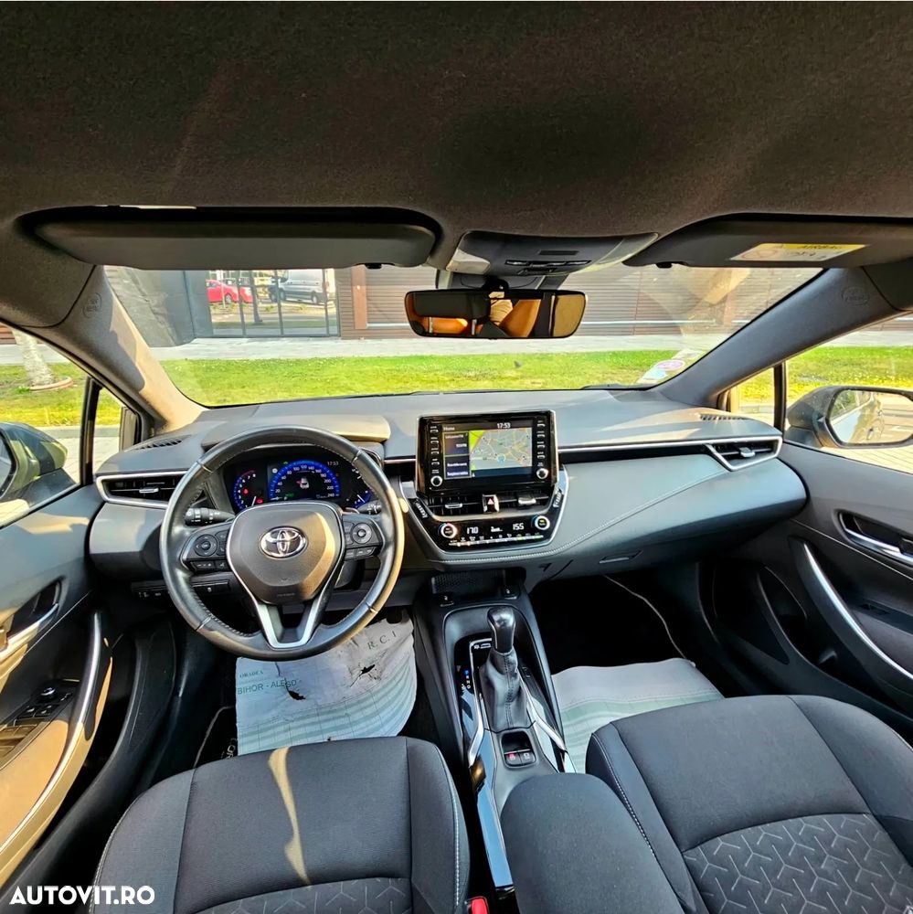 Toyota Corolla - 8