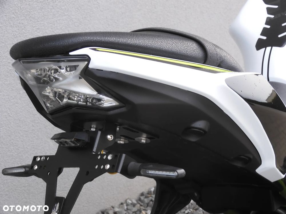 Kawasaki Z 650 - 11