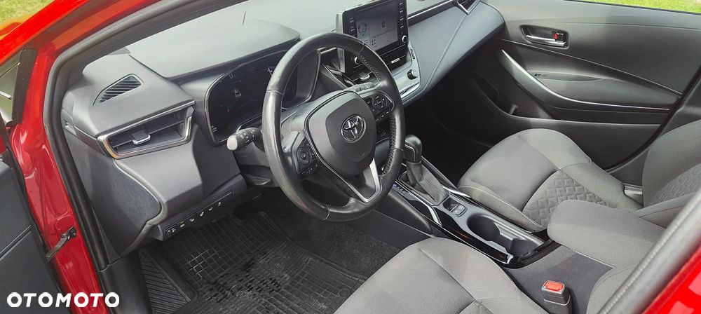Toyota Corolla 2.0 Hybrid Executive - 10
