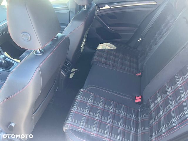 Volkswagen Golf GTI BlueMotion Technology - 15