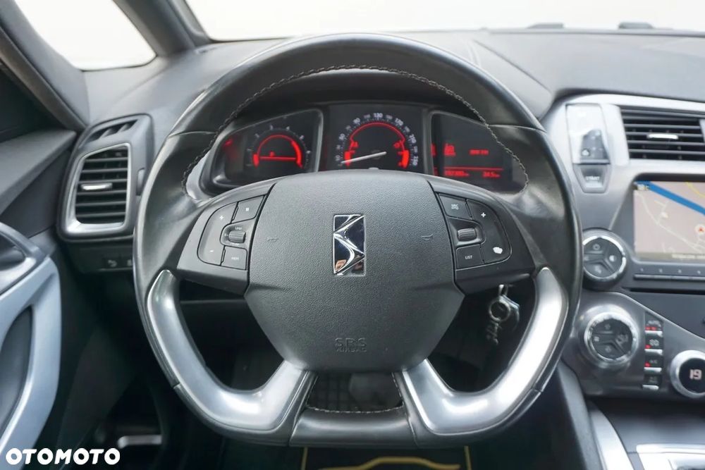 Citroën DS5 BlueHDi 180 EAT6 - 26