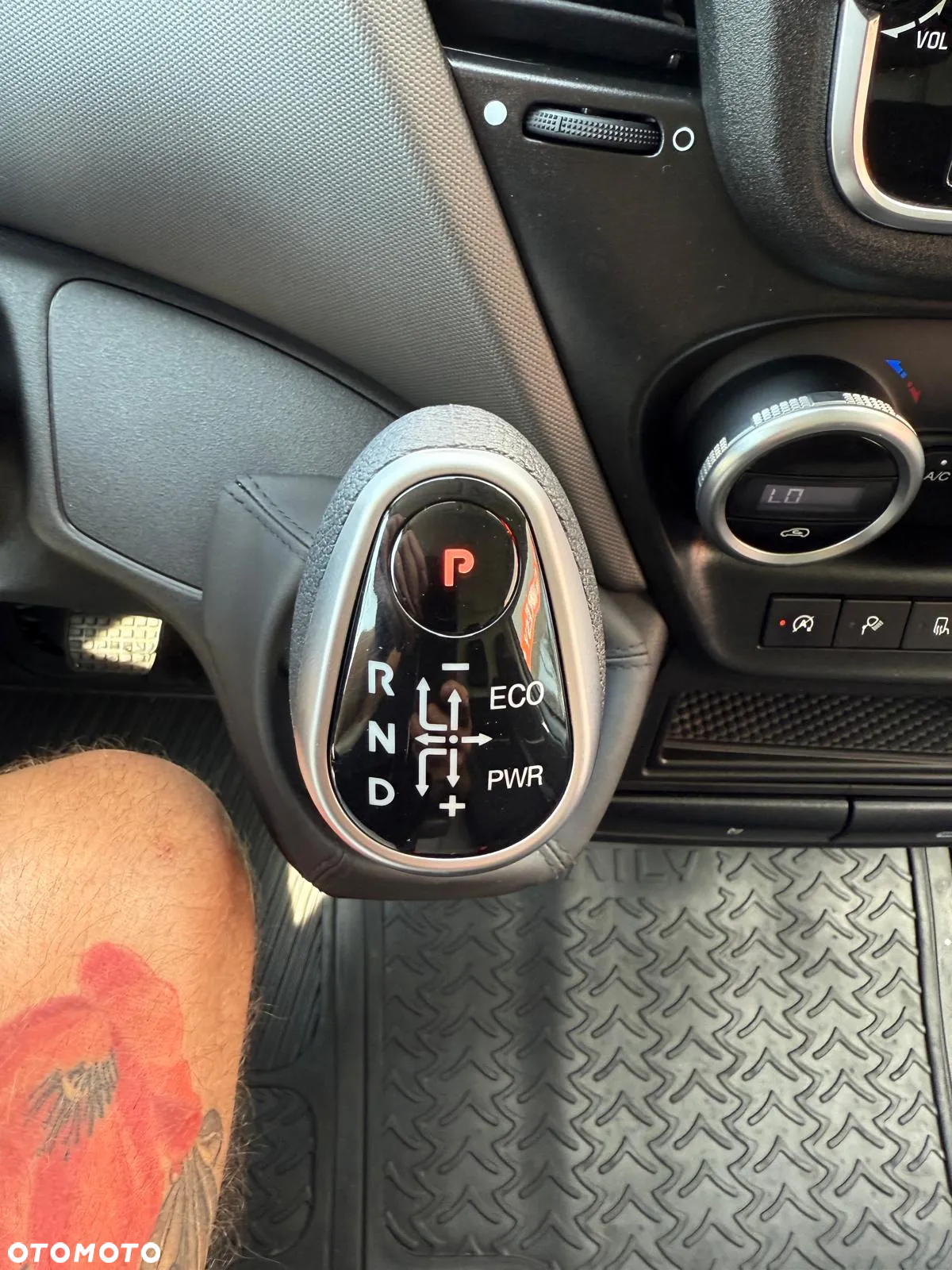 Iveco Daily 35S140, L4H2, HiMatic, Led, Niski przebieg, Auto jak nowe - 28