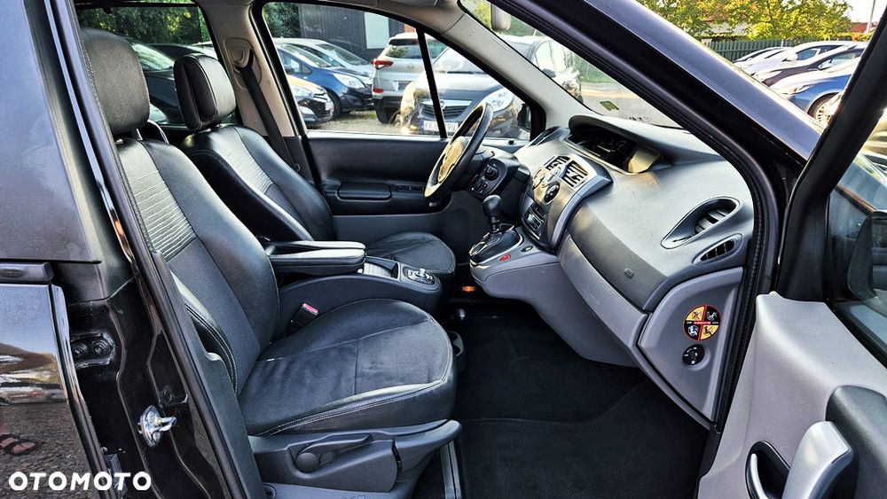 Renault Grand Scenic Gr 2.0 16V Privilege - 38