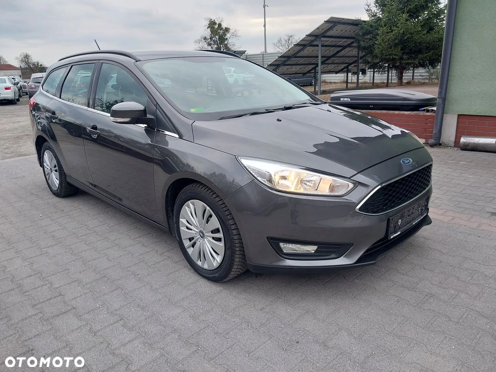 Ford Focus 1.0 EcoBoost Start-Stopp-System ST-LINE STYLE - 2