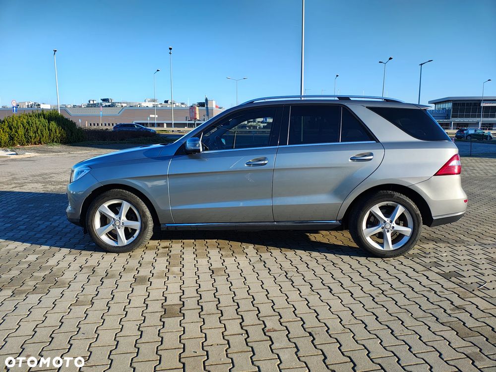 Mercedes-Benz ML 350 BlueTEC 4-Matic - 9