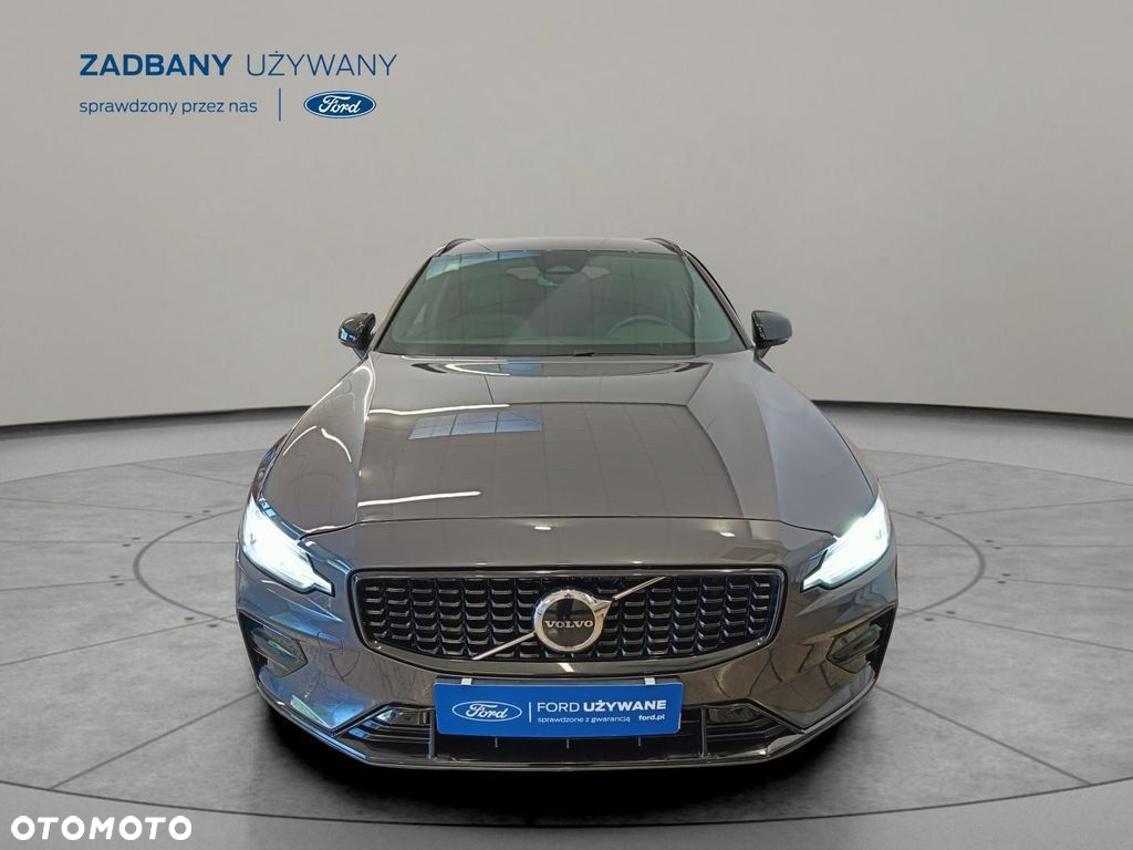 Volvo V60 B4 B Plus Dark - 3