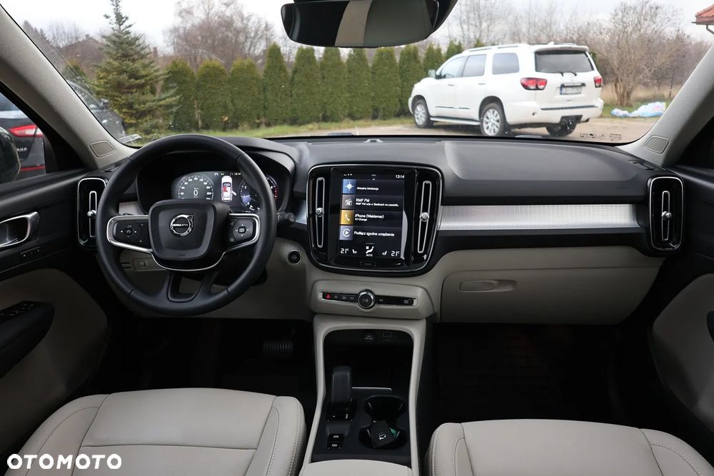 Volvo XC 40 T5 AWD Momentum - 17