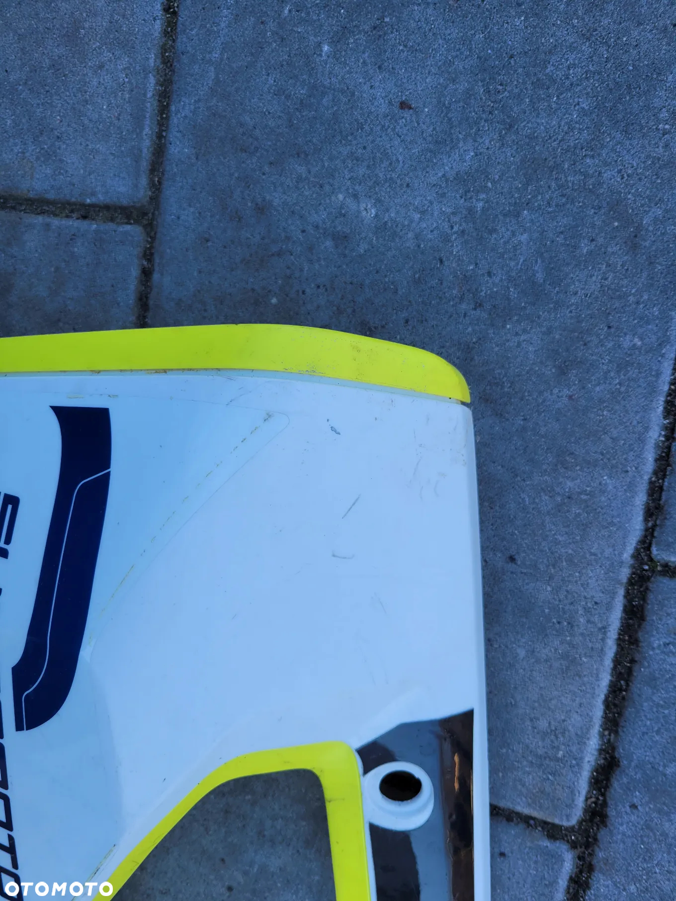 Owiewka, osłona, bok, boczek Husqvarna 701 SM - 3