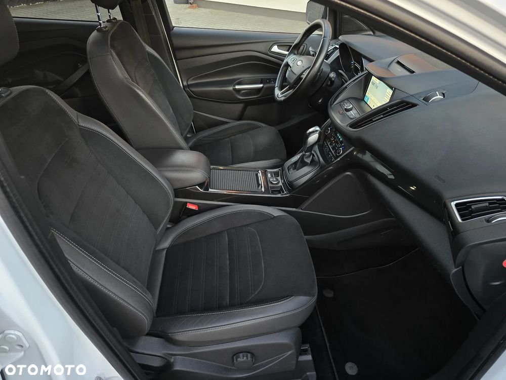 Ford Kuga 1.5 EcoBoost 4x4 ST-Line - 21