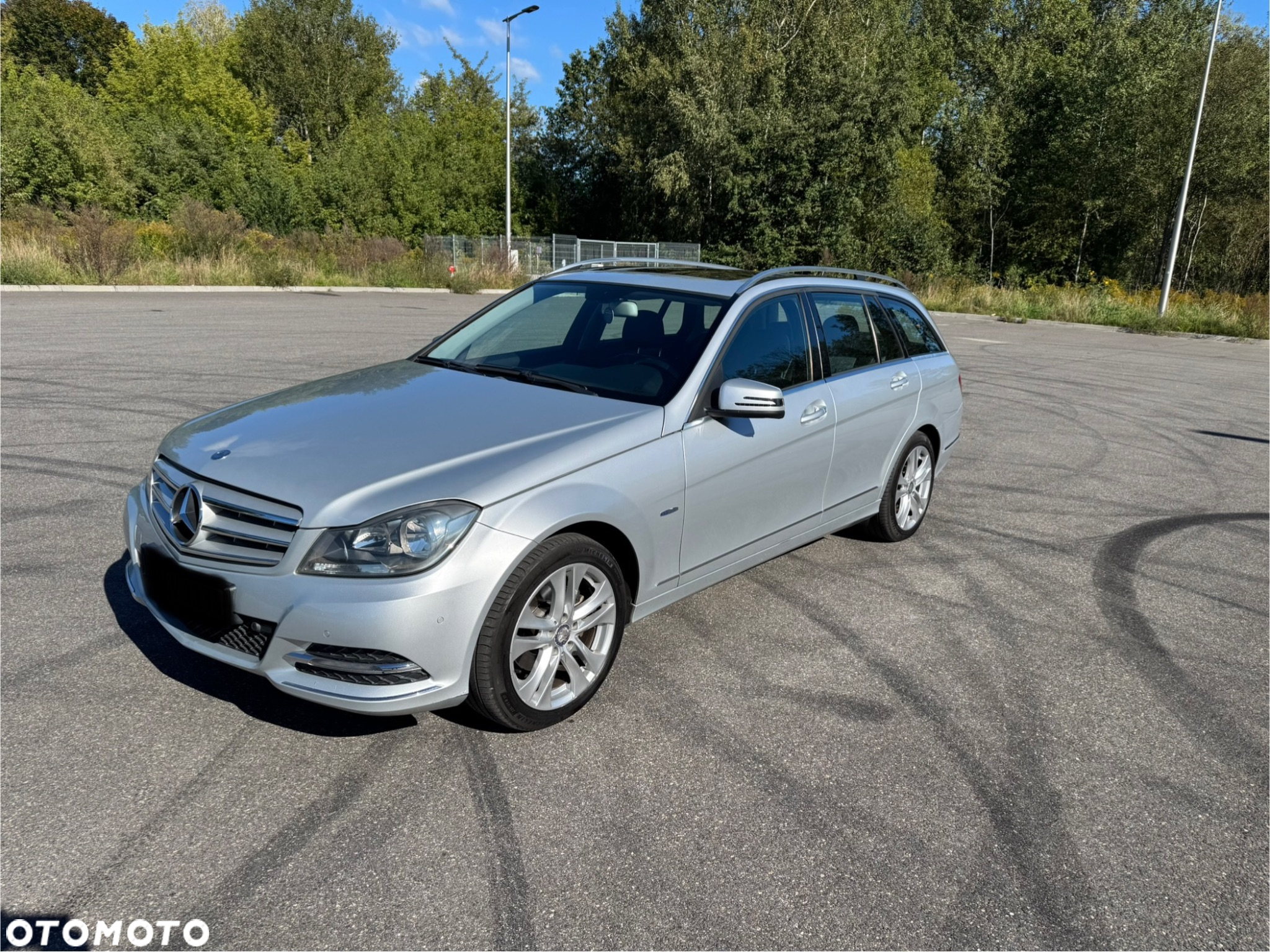Mercedes-Benz Klasa C 180 T BlueEFFICIENCY 7G-TRONIC Avantgarde - 3