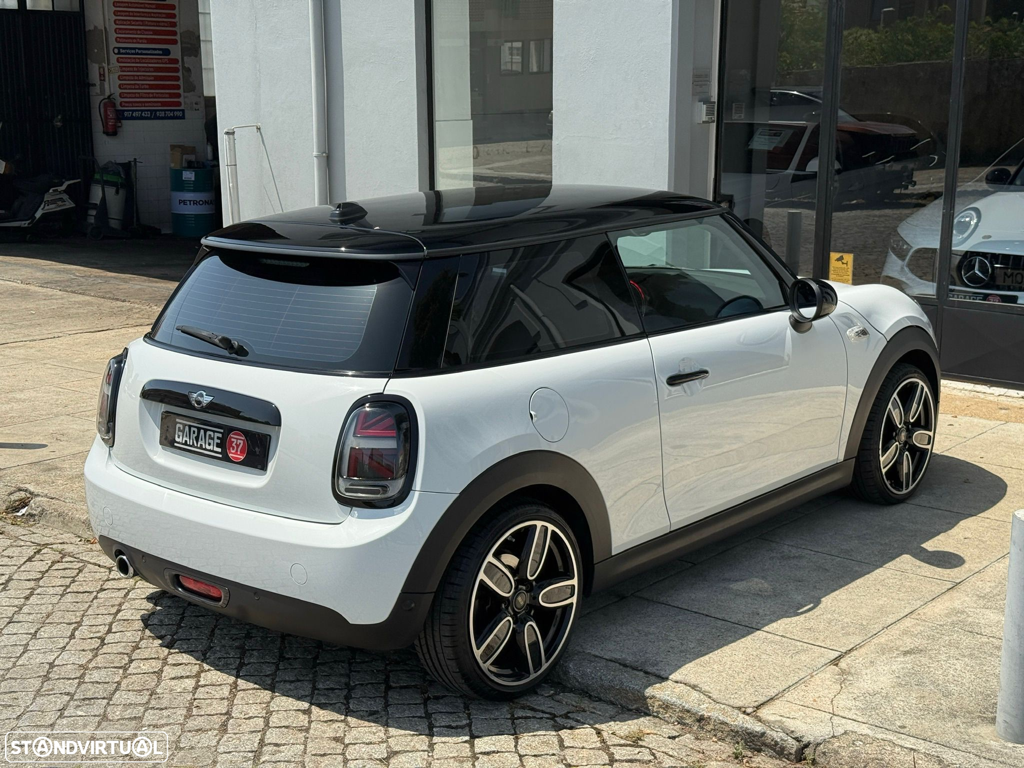MINI 3 Portas Cooper D - 10