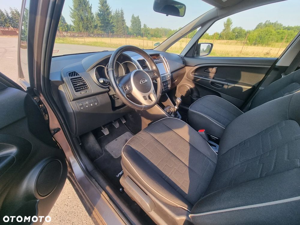 Kia Venga 1.4 CVVT Dream Team Edition - 17