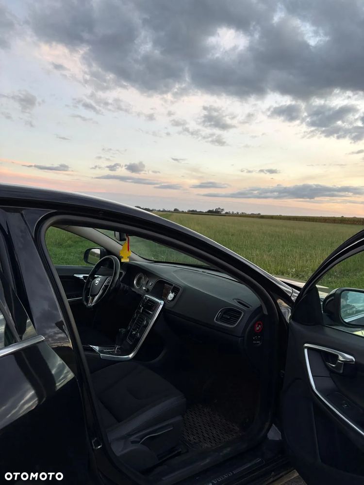 Volvo S60 - 12