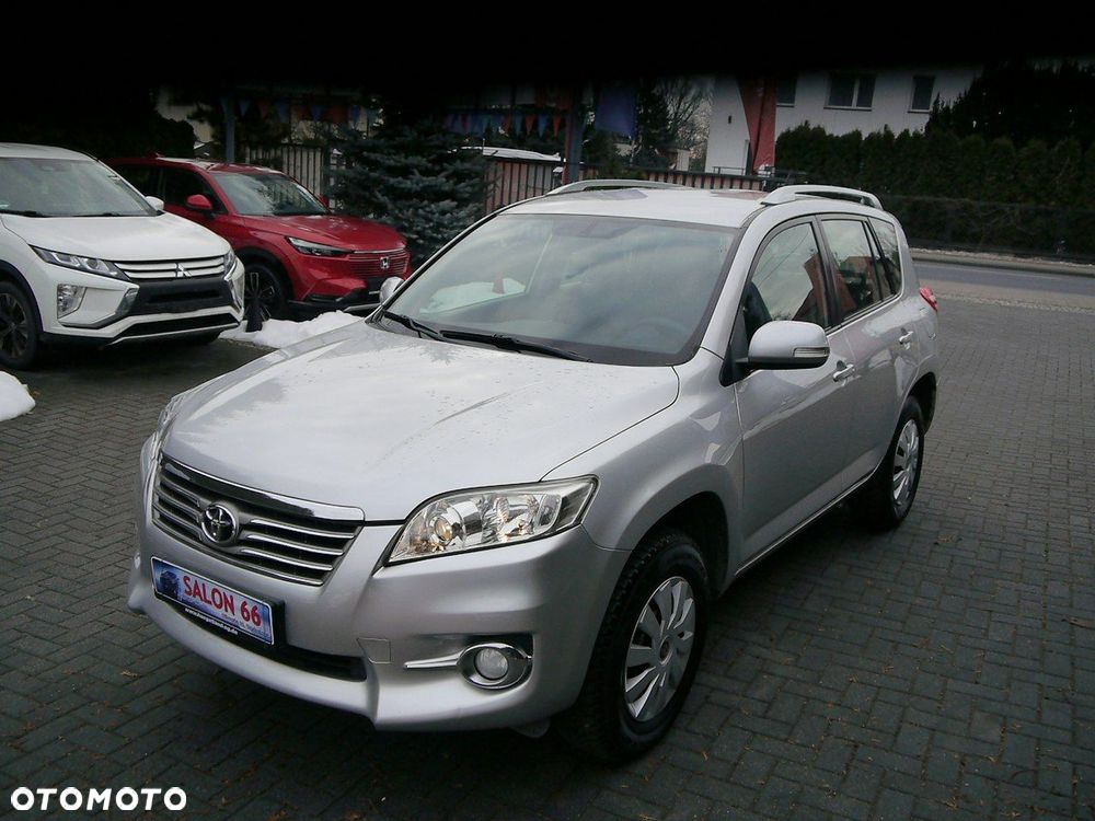 Toyota RAV4 2.2 D-4D 4x4 Sol - 4