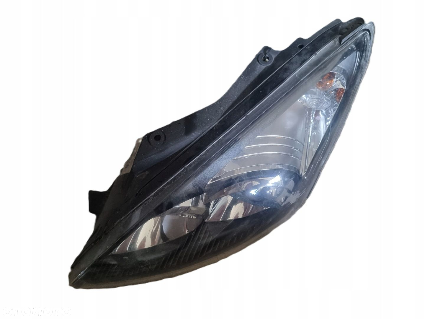 HYUNDAI i30 I 07-12 LAMPA LEWY PRZÓD LEWA PRZEDNIA LP EU 92101-2R000 - 2
