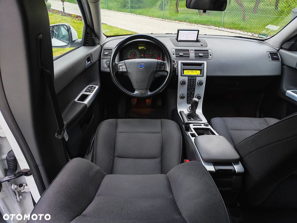 Volvo V50 D3 - 11