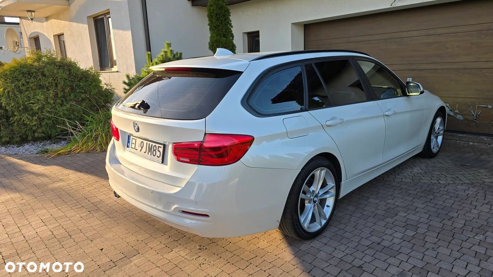BMW Seria 3 318d - 9