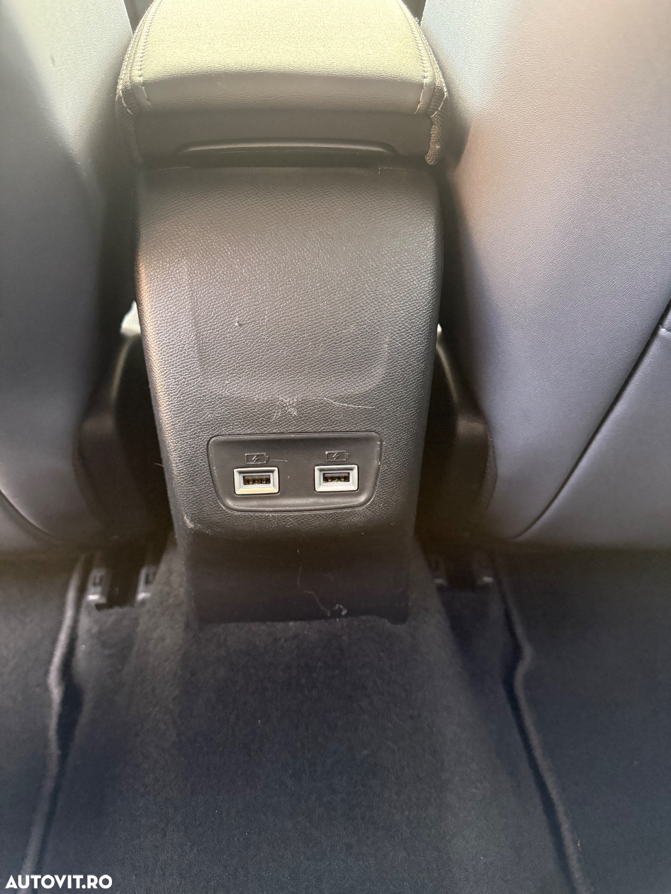 Peugeot 2008 1.5 BlueHDI 130 S&S EAT8 Allure - 20