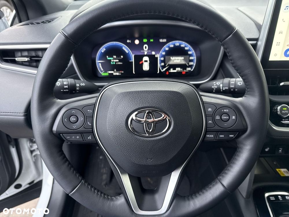 Toyota Corolla Cross - 14