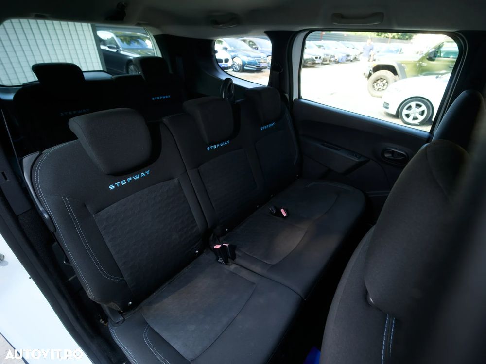 Dacia Lodgy TCe 115 Stepway - 25