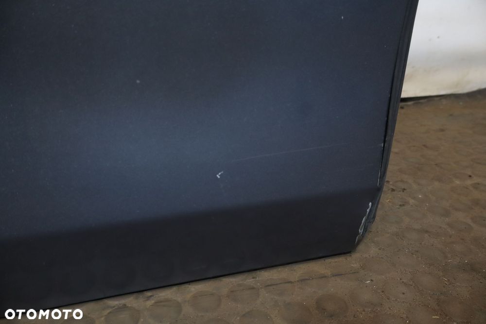 DRZWI PRAWY TYŁ VOLKSWAGEN GOLF VI LA7T - 7