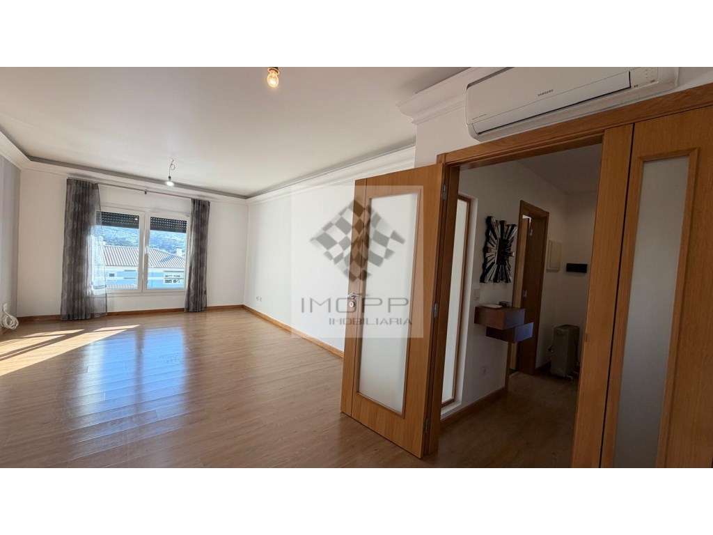 Fantástico Apartamento Duplex T3 em Lourel - Sintra - Grande imagem: 4/30