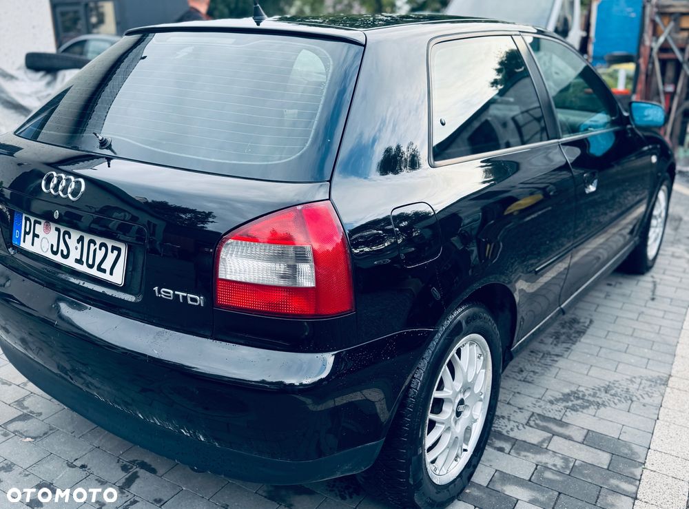 Audi A3 1.9 TDI Ambiente - 11