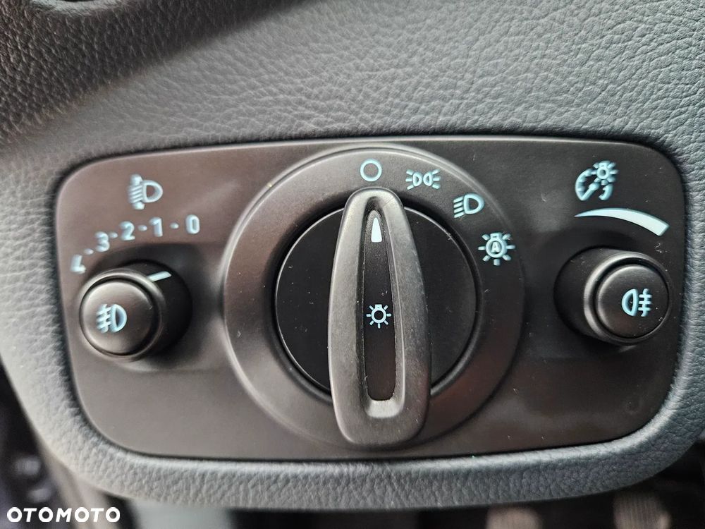 Ford C-MAX 1.0 EcoBoost Start-Stopp-System Titanium - 37