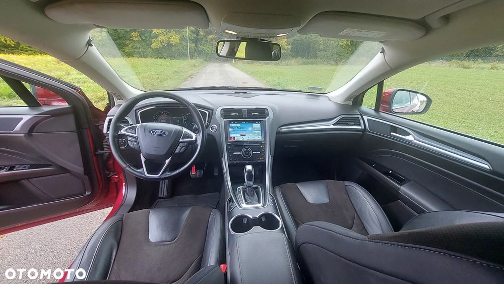 Ford Mondeo 2.0 TDCi Titanium PowerShift - 13