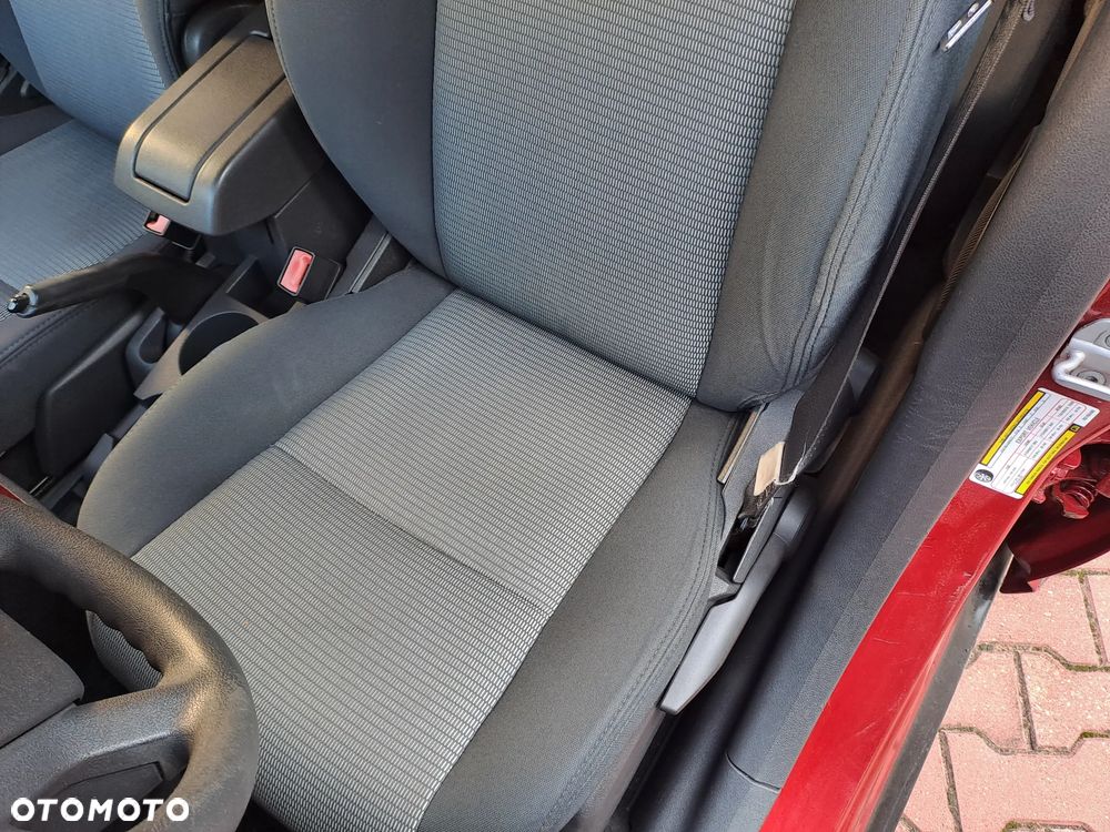 Dodge Caliber - 5