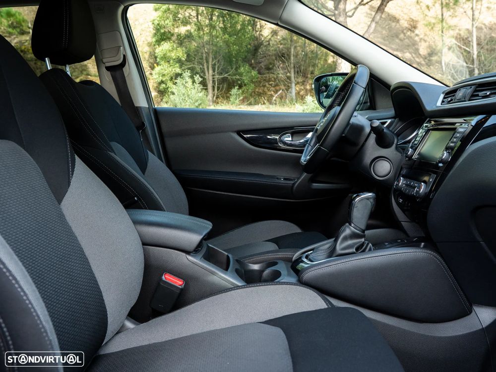 Nissan Qashqai 1.5 dCi DCT N-CONNECTA - 20
