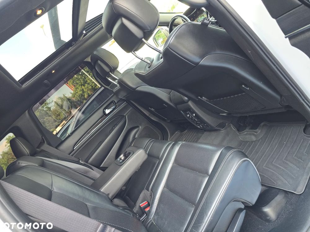 Jeep Grand Cherokee 5.7 V8 HEMI 4WD Automatik Overland - 38