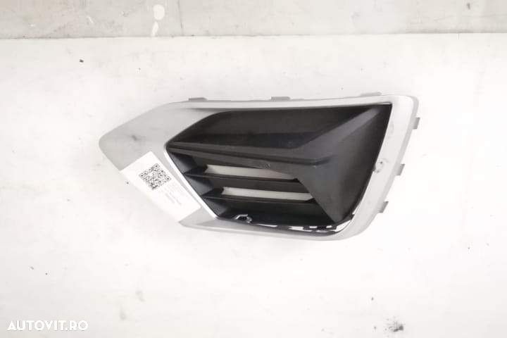 Grila Proiector Laterala Dreapta Originala In Stare Buna Audi Q3 F3 20 - 1