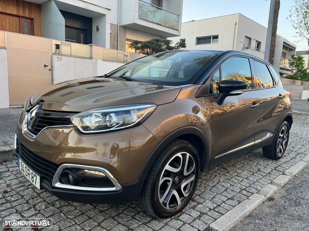 Renault Captur 0.9 TCE Exclusive - 1