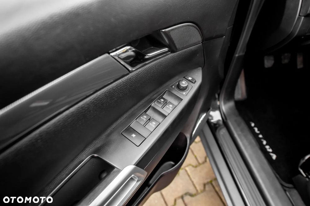 Opel Antara 2.4 4x4 Design Edition - 23