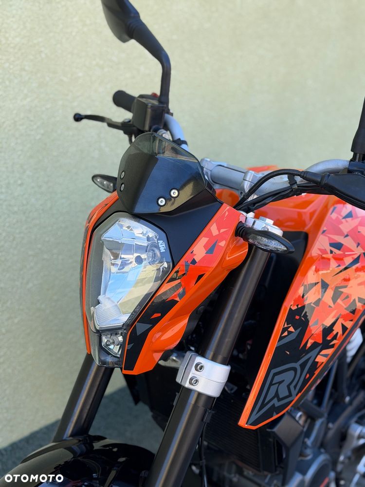 KTM Duke 125 - 27