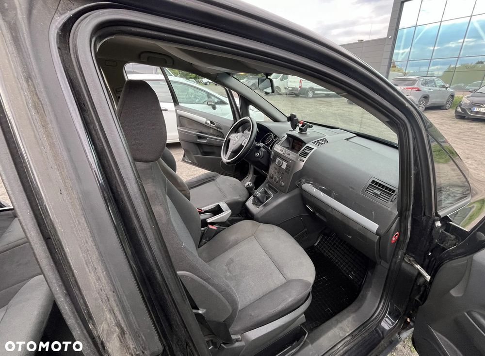 Opel Zafira 1.9 CDTI - 6
