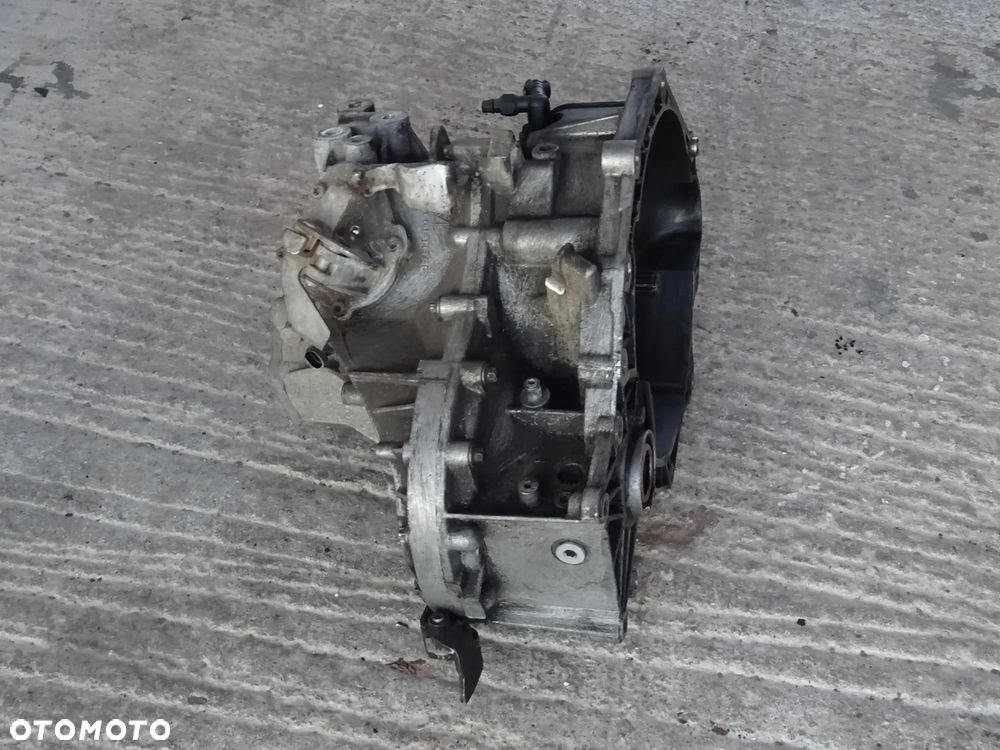 SKRZYNIA BIEGÓW MANUALNA F23 5-BIEG 2,2 16V OPEL VECTRA B C SIGNUM ZAFIRA A B ASTRA G H - 4